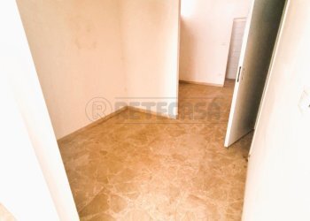 20250306_104608.jpg - Locale Commerciale Pescara - foto 9