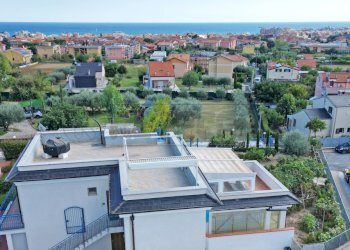 1.jpg - Appartamento Via Montello 54C, Loano - foto 2