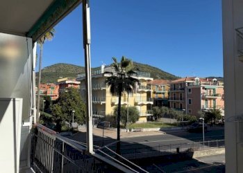 IMG_6892.jpg - Trilocale Via Cesare Battisti 42, Pietra Ligure - foto 9