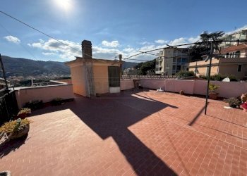 IMG_3759.jpg - Appartamento Via Demaestri 43, Spotorno - foto 11