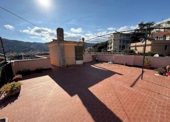 IMG_3760.jpg - Appartamento Via Demaestri 43, Spotorno - foto 12