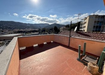 IMG_3761.jpg - Appartamento Via Demaestri 43, Spotorno - foto 13