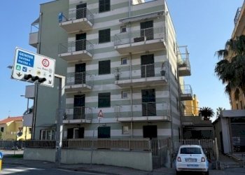 IMG_3603.jpg - Box Via Tito Minniti 3, Loano - foto 4