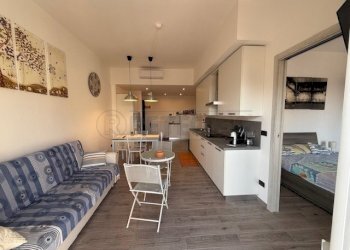 IMG_6948.jpg - Quadrilocale Via Luigi Pirandello 10, Loano - foto 3