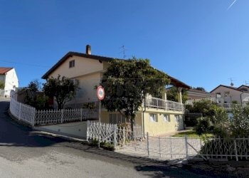 IMG_3052.jpg - Villa a Schiera VIA LOSANO 4, Boissano - foto 11