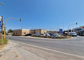 WhatsApp Image 2025-06-27 at 16.22.07 (1).jpeg - Laboratorio Via Neviano 37, Seclì - foto 18