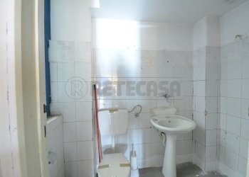 DSC_0098.JPG - Commercial Premises Via Ghibellina 118, Messina - photo 6