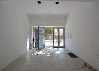 IMG-20251009-WA0009.jpg - Commercial Premises Viale San Martino 216, Messina - photo 6