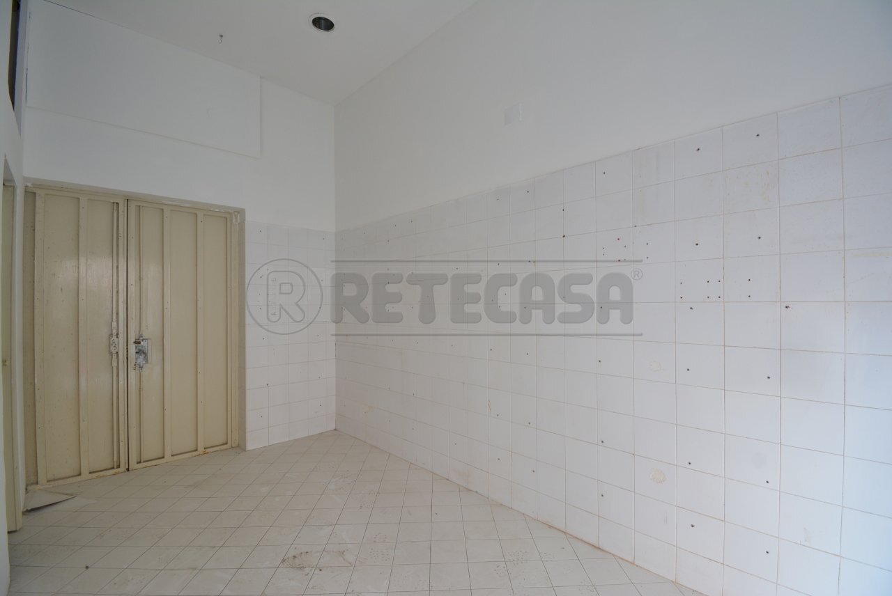 DSC_0109.JPG - Locale Commerciale Via Ettore Lombardo Pellegrino 44, Messina - foto 3