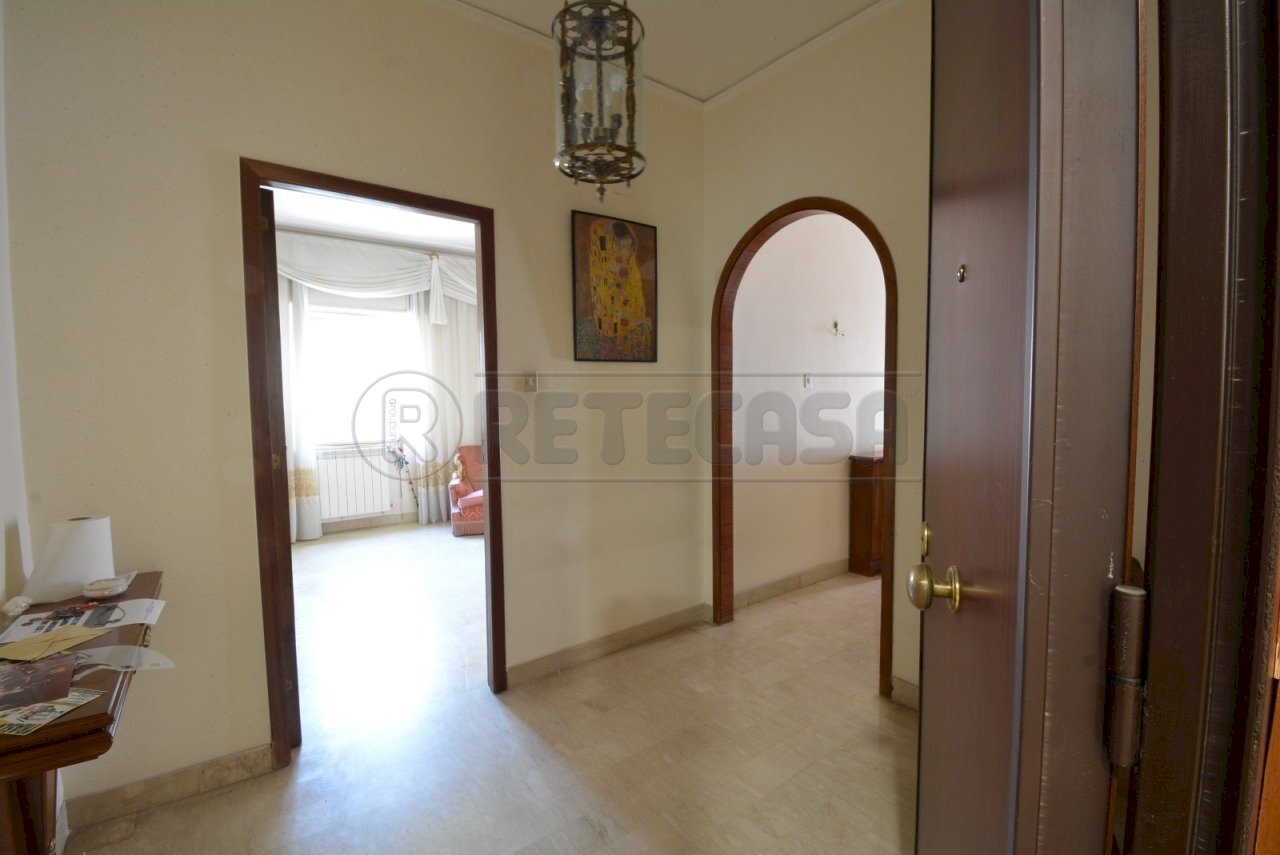 IMG-20250915-WA0027.jpg - Quadrilocale Via Pietro Castelli 54, Messina - foto 2