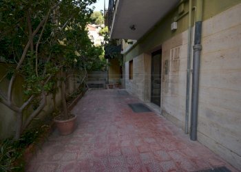 IMG-20250915-WA0050.jpg - Four-room apartment Via Pietro Castelli 54, Messina - photo 25