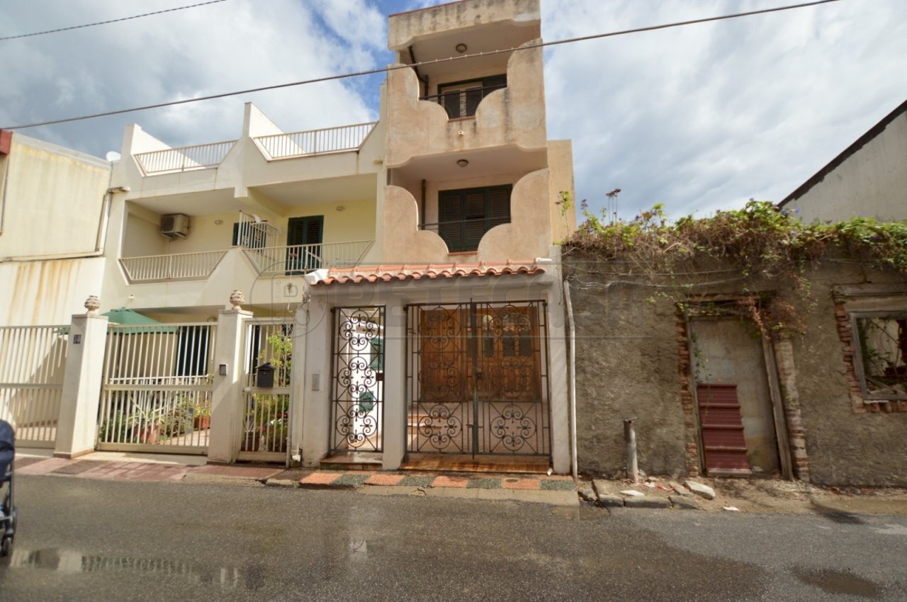 IMG-20250831-WA0037.jpg - Villa Via Santa Domenica 15, Messina - foto 3