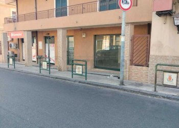 WhatsApp Image 2025-07-08 at 18.53.19 (3).jpeg - Locale Commerciale Via Marco Polo 268, Messina - foto 3