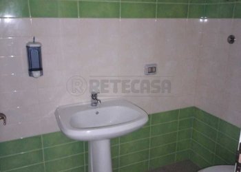 WhatsApp Image 2025-07-08 at 18.52.20 (5).jpeg - Locale Commerciale Via Marco Polo 268, Messina - foto 14