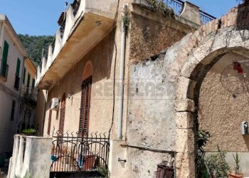 WhatsApp Image 2025-06-09 at 09.37.45 (12).jpeg - Terratetto - Terracielo Vico Trave in Giampilieri Superiore 5, Messina - foto 5