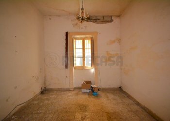 DSC_0173.JPG - Porzione di casa Via Sibari 30, Messina - foto 4