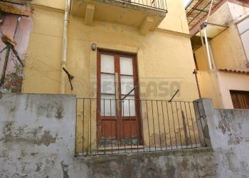 DSC_0185.JPG - Porzione di casa Via Sibari 30, Messina - foto 11