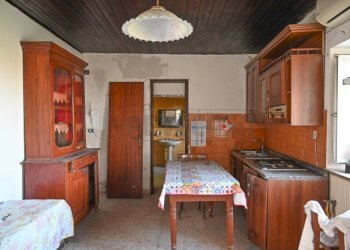 cucina.jpg - Casale Via San Giovanni Bosco 15, Messina - foto 5
