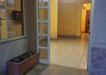 IMG-20250123-WA0012.jpg - Magazzino SP43bis 3204, Messina - foto 2