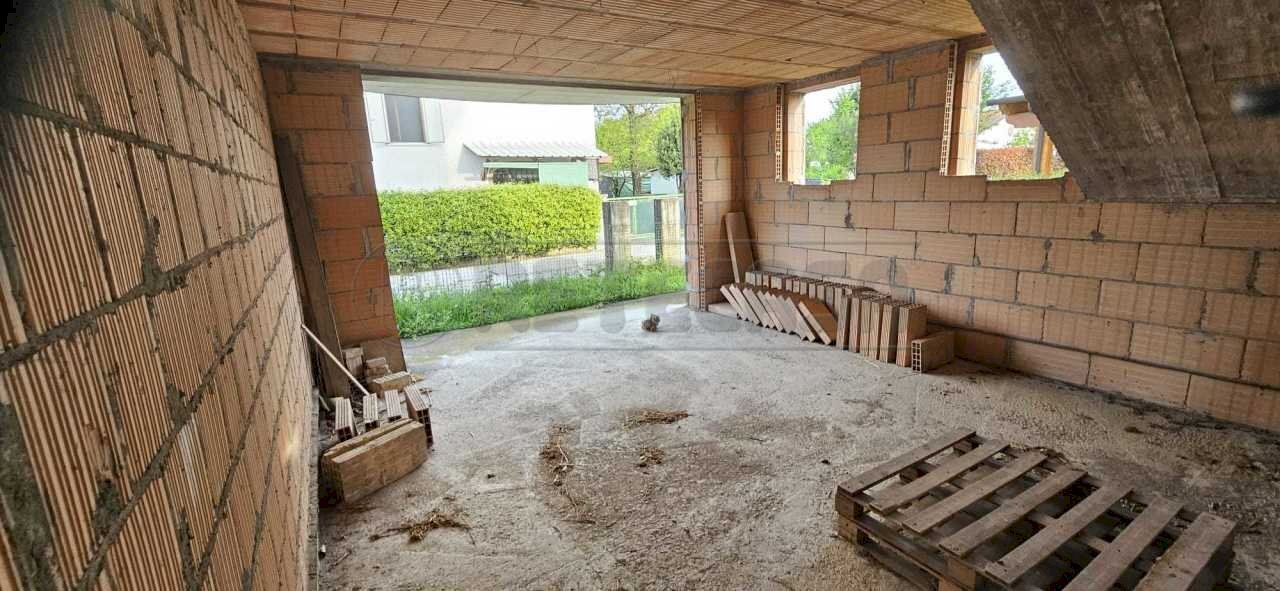 1.jpg - Villa Santa Maria di Sala - foto 1