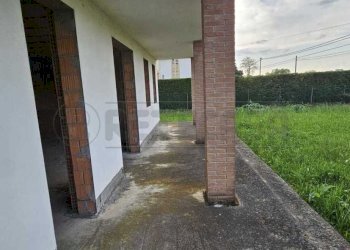 13.jpg - Villa Santa Maria di Sala - foto 11
