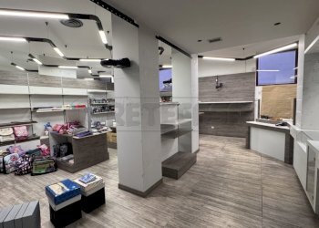 IMG_9450.jpg - Commercial Premises Venezia - photo 5