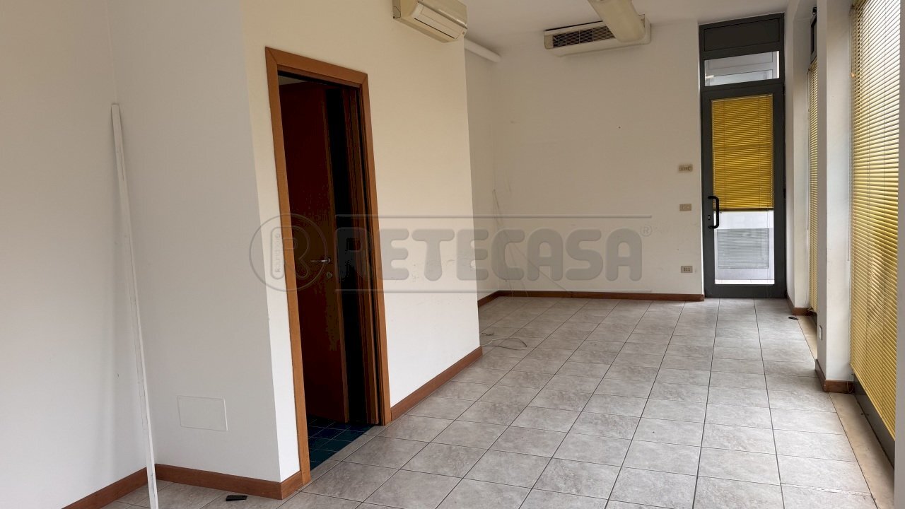 IMG_9099.jpg - Commercial Premises Mirano - photo 1