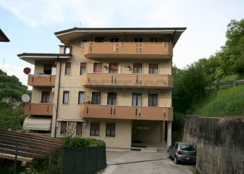 esterno - Appartamento Via Campanile 11, Chiampo - foto 1