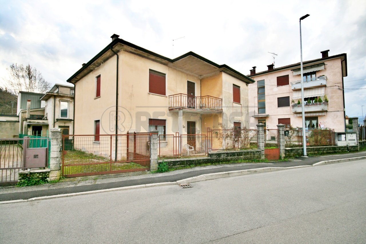 esterno - Apartment Arzignano - photo 1