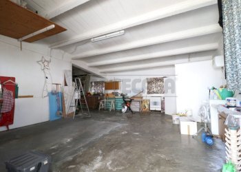 25_Garage.jpg - Villa Via Don Giovanni Minzoni 17, Bondeno - foto 25