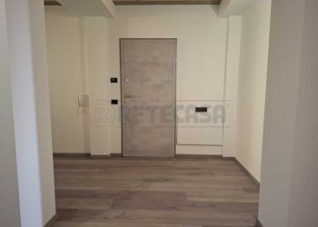 1_Ingresso.jpg - Two-room apartment Via Giosuè Carducci, Bondeno - photo 1