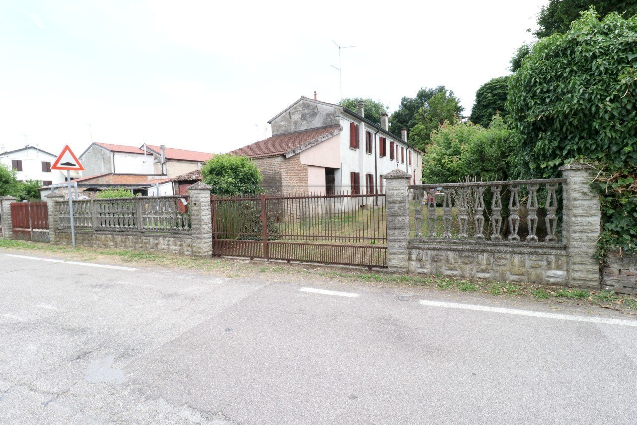 2_Esterno.JPG - Villa Ficarolo - foto 2