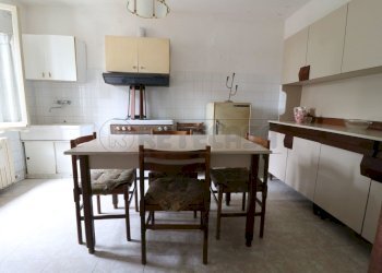 5_Cucina-min.JPG - Villa Ficarolo - photo 14