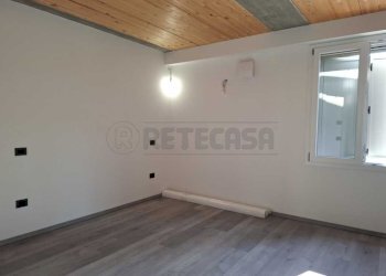 7_Letto.jpg - Appartamento Via Giosuè Carducci, Bondeno - foto 7