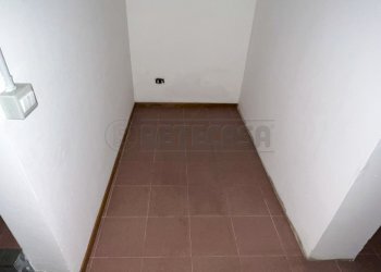 MAGAZZINO - Locale Commerciale VIA PAOLO SARPI 3, Udine - foto 11