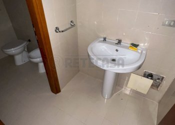 BAGNO - Locale Commerciale VIA PAOLO SARPI 3, Udine - foto 13