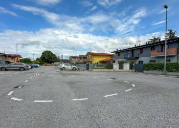 ESTERNI - Appartamento VIA 3 APRILE 1077 21, Chiopris-Viscone - foto 17