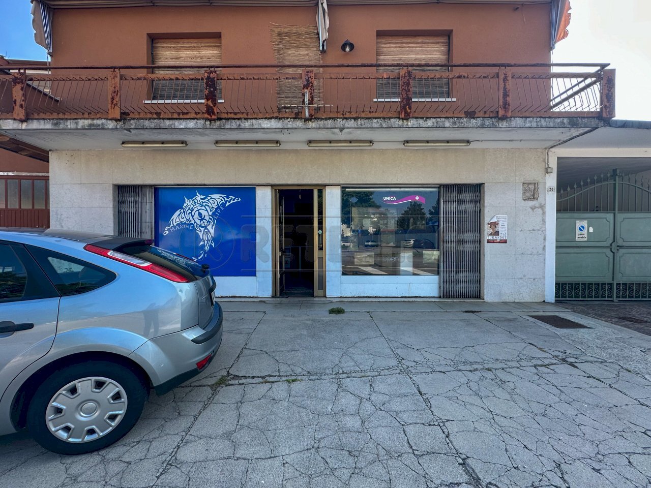 ESTERNI - Commercial Premises PIAZZA DELLA CHIESTA 20, Pozzuolo del Friuli - photo 3