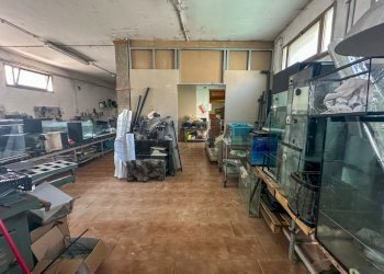 AREA PRODUZIONE - Commercial Premises PIAZZA DELLA CHIESTA 20, Pozzuolo del Friuli - photo 11