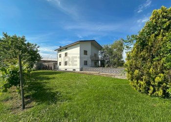 ESTERNI - Villa Via G. Marconi 10, Pavia di Udine - foto 4