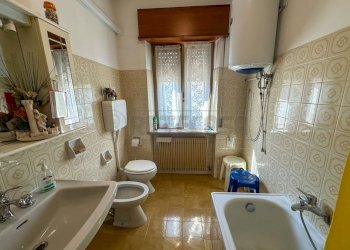 BAGNO - Villa Via G. Marconi 10, Pavia di Udine - foto 13