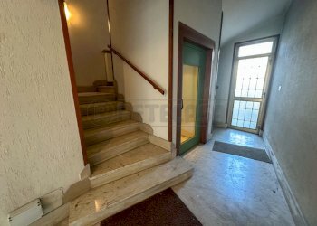 VANO SCALE E ASCENSORE - Appartamento Via XX Settembre 6, Cervignano del Friuli - foto 6