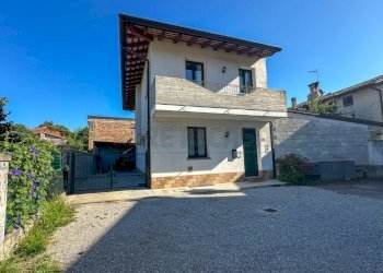 ESTERNI - Villa a Schiera PIAZZA SANTA MARIA MAGGIORE 16, Visco - foto 18