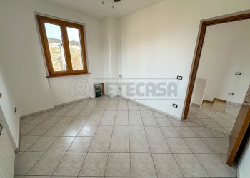 CAMERA2 - Villa a Schiera PIAZZA SANTA MARIA MAGGIORE 16, Visco - foto 15