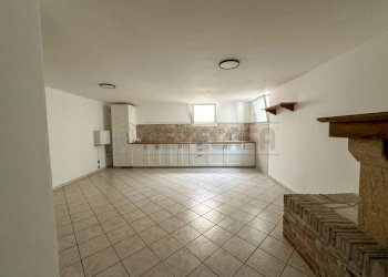 TAVERNA - Villa a Schiera PIAZZA SANTA MARIA MAGGIORE 16, Visco - foto 17