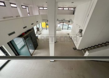 NEGOZIO - Ufficio Via Camillo Benso Conte di Cavour 13, Cervignano del Friuli - foto 8