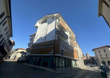 ESTERNI - Appartamento Via Camillo Benso Conte di Cavour 13, Cervignano del Friuli - foto 2