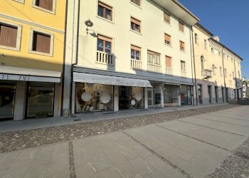 ESTERNI - Locale Commerciale BORGO AQUILEIA 3, Palmanova - foto 2