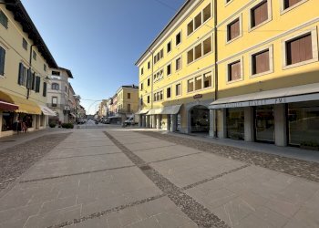 ESTERNI - Locale Commerciale BORGO AQUILEIA 3, Palmanova - foto 3