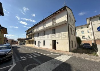 ESTERNI - Terratetto - Terracielo VIA GIUSEPPE GARIBALDI 12, Marano Lagunare - foto 1